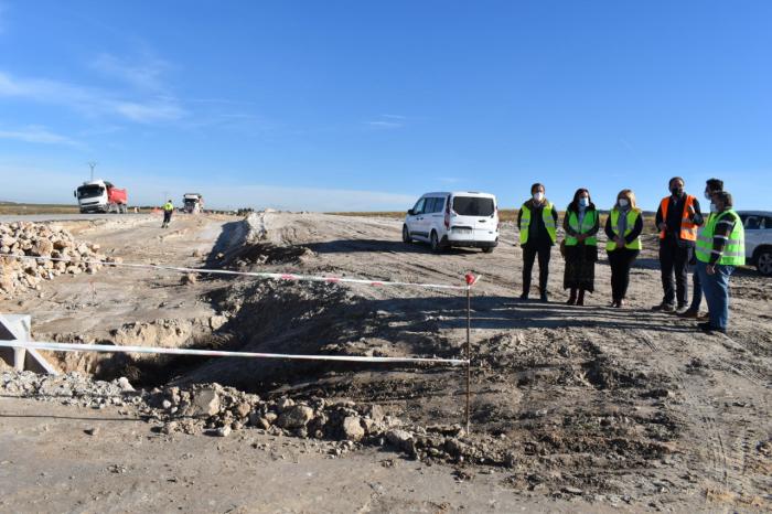 Fomento está invirtiendo alrededor de tres millones de euros en la CM-2026 entre Barajas de Melo y Leganiel cuyas obras finalizarán a lo largo de 2022