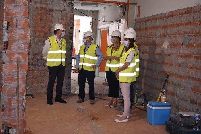 Comienzan las obras de adaptación a la nueva realidad surgida por la COVID-19 en el Colegio San Fernando