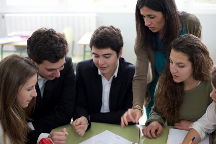 Cerca de 9.500 alumnos conquenses accederán este curso a la educación complementaria y transformadora de la Obra Social “la Caixa”