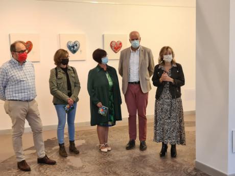 La Sala de Exposiciones del Iberia acoge la muestra ´Escultura cerámica´ de Sofía Porcar