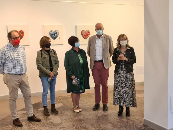 La Sala de Exposiciones del Iberia acoge la muestra ´Escultura cerámica´ de Sofía Porcar