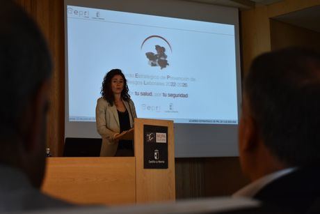 La Junta reafirma su compromiso con la prevención de riesgos laborales con actuaciones de difusión, impulso y vigilancia