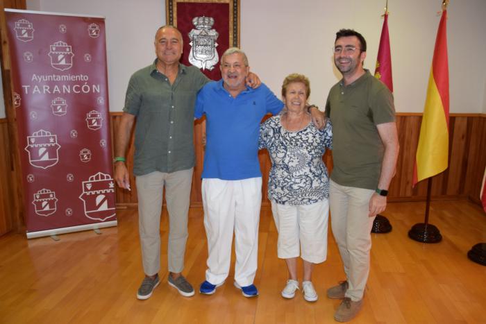 Pilar Díaz y Antonio Cuenca ´Chiblio´, encargados de lanzar el ´Cobete´ de las fiestas de Tarancón el 7 de septiembre