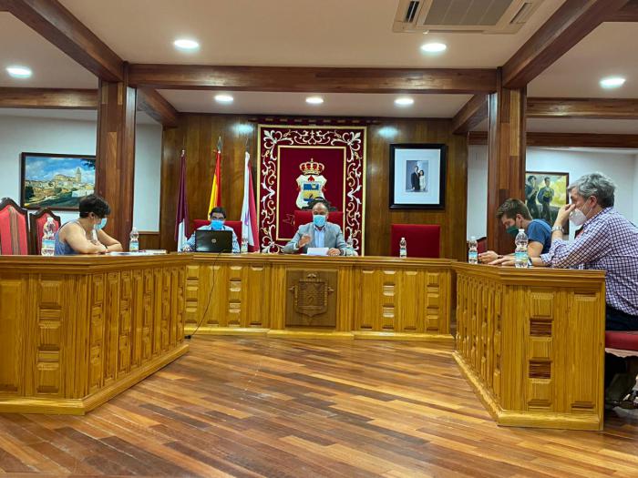 El pleno del Ayuntamiento de Tarancón aprueba por unanimidad una moción en defensa del tren convencional