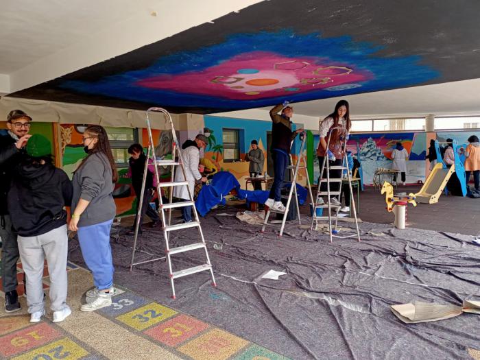 Once murales ilustran los diferentes ecosistemas en el colegio de Casablanca