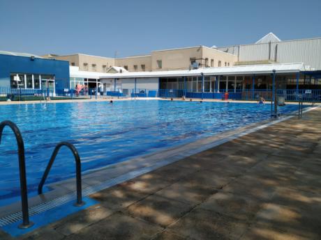 Los alumnos de los cursos de natación de verano en Tarancón se han incrementado en casi un 30% esta temporada