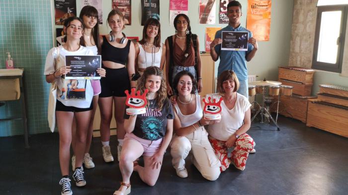 El grupo Tusitala de la Escuela de Arte “Cruz Novillo” ha sido galardonado en los premios “Buero” de Teatro Joven