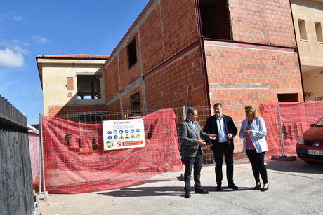 Destacan el buen ritmo de las obras del Centro de Mayores de Las Quinientas