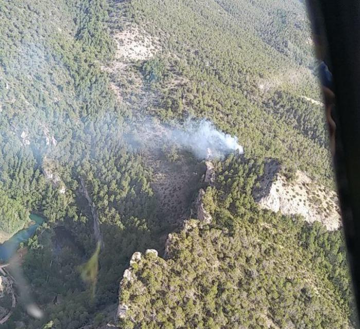 Declarado un incendio forestal en Carrascosa