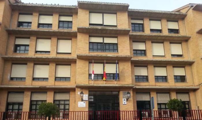El 24 de septiembre comenzarán las obras de rehabilitación de la fachada del IES Julián Zarco de Mota del Cuervo