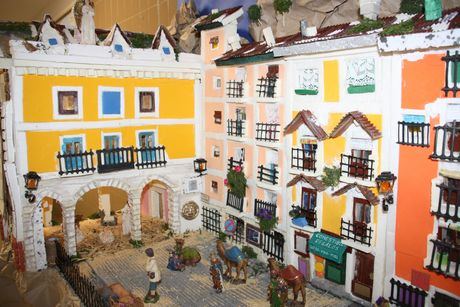 El belén de Farmacia y la decoración del pasillo de Hemodiálisis, ganadores del concurso de Belenes y Decoración Navideña de 2023 de la Gerencia del Área Integrada de Cuenca