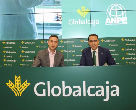 Globalcaja y ANPE Castilla-La Mancha se unen para apoyar al colectivo docente con la oferta de servicios financieros en condiciones preferentes