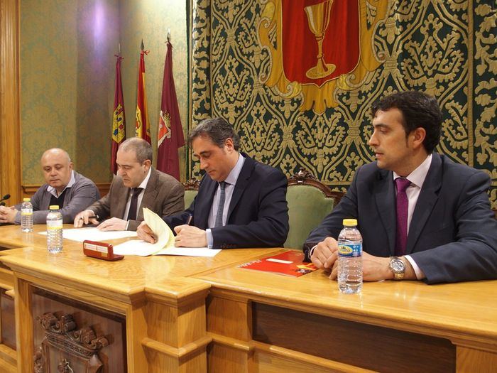 El Ayuntamiento aporta 20.000 euros al Punto de Atención al Emprendedor de la Cámara de Comercio de Cuenca