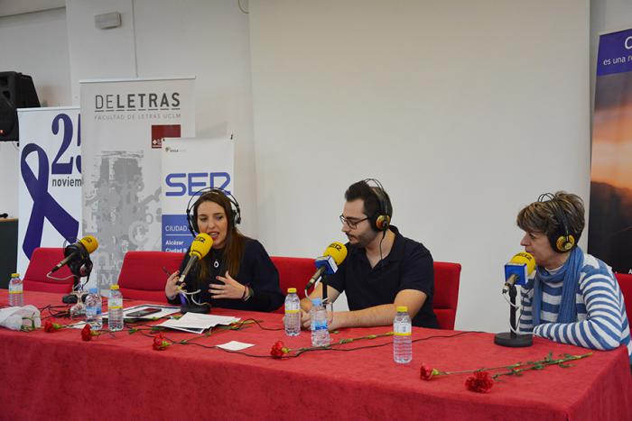La UCLM alza la voz contra la violencia a la mujer