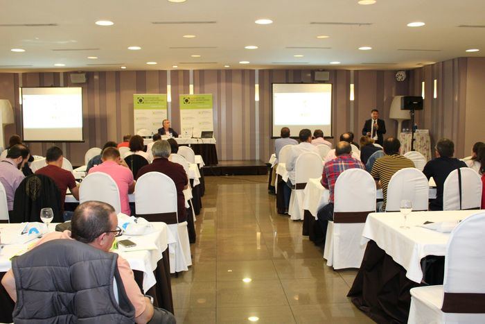 Globalcaja, con cooperativas agro-alimentarias de la región, en un taller sobre 'carburantes en el medio rural'