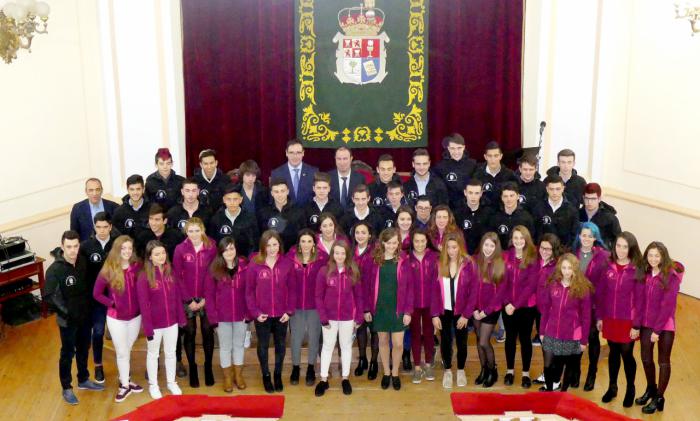 Diputación de Cuenca entrega 30.000 euros en becas a 56 jóvenes deportistas de la provincia