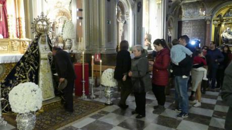 La V. H. de Ntra. Sra. de la Soledad del Puente celebra el 22 de febrero el Devoto Besamanos pre cuaresmal a su Titular