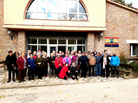 El programa ‘Una jornada activa en el medio natural’ concluye este año con unos 1.200 participantes