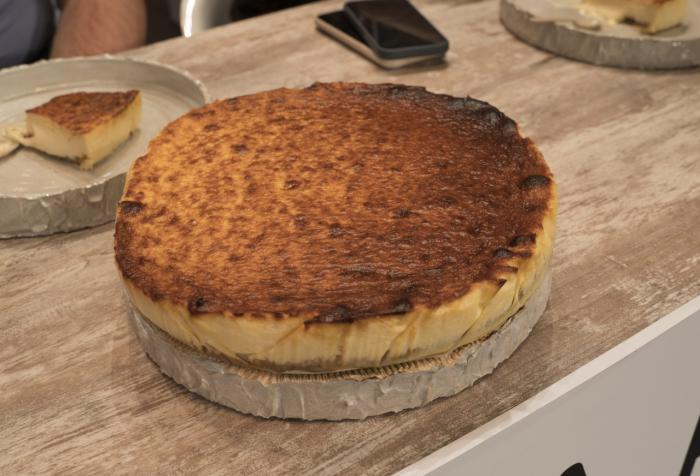 El chef José Manuel Gallego se proclama campeón del II Concurso Nacional de la Tarta de Queso Manchego