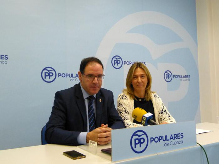 El PP de Cuenca no tomará medidas contra Carlos Navarro por poner en su estado de Whatsapp un mensaje de agradecimiento a Franco