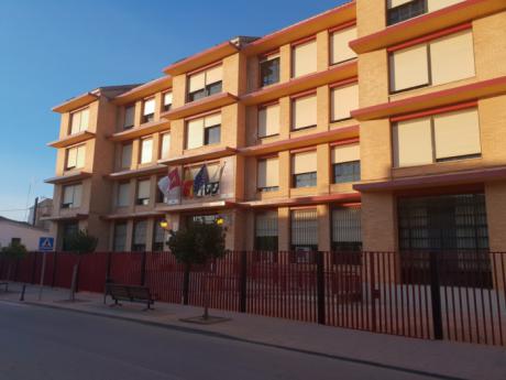 El Consejo Escolar de Localidad de Mota muestra su rechazo al cambio del alumnado de Hinojosos a Belmonte