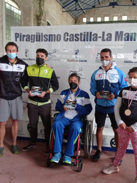 El Club Piragüismo Cuenca con Carácter consigue una lluvia de metales en el III Trofeo Puente Romano