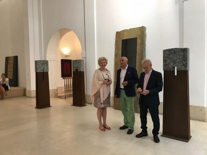 La Fundación Antonio Pérez inauguró el pasado viernes una exposición dedicada a la obra del valenciano Enrique Asensi