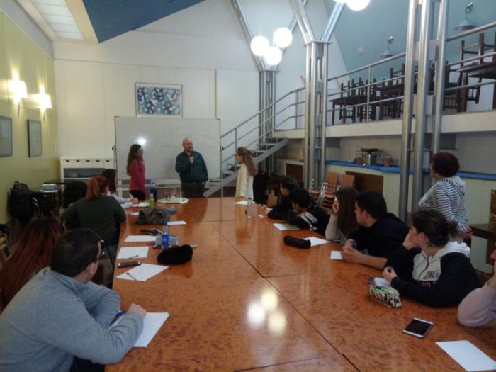 FEBE forma a los futuros hosteleros de Cuenca en la promoción del consumo responsable de bebidas alcohólicas