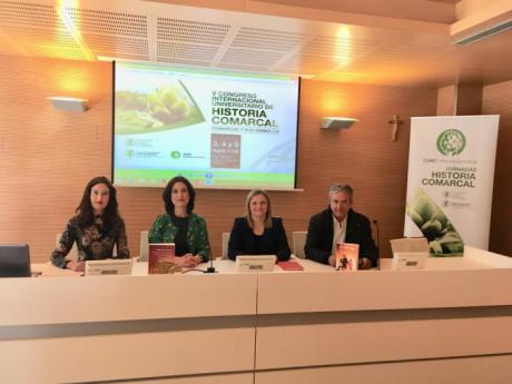 Las Profesoras Laura Lara y María Lara en Valencia, en el V Congreso Universitario de Historia Comarcal