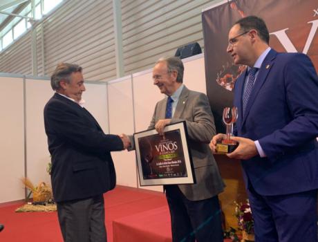 Globalcaja, con el mundo del vino en los xxvii premios 
