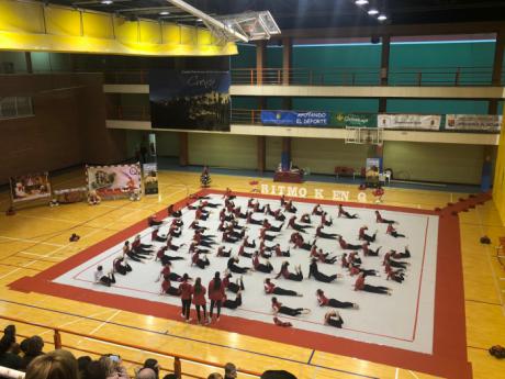 Lleno absoluto en la Gala Benéfica de Navidad "Ritmo K en Q”