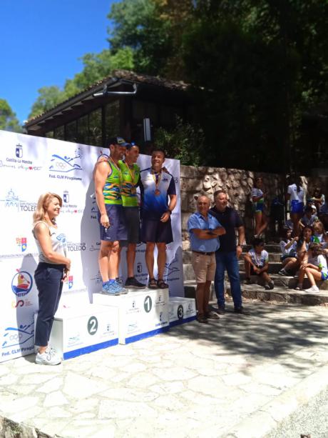 Buenos resultados del Club de Piragüismo Las Grajas en el Trofeo Puente a Puente