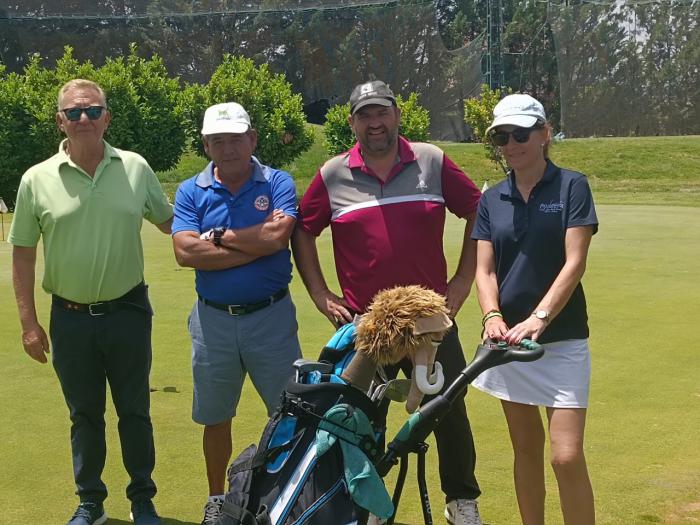 Miguel Ángel Osma consigue reunir en un magnífico día a todo el golf conquense