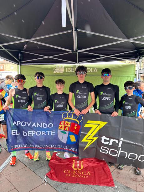 El equipo Trischool Cuenca destaca en los campeonatos de España de Contrarreloj por equipos y Relevos