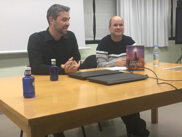 ‘El amuleto de Dalkarén’ novela de aventuras nacida del autor conquense Luis Miguel Torrecilla