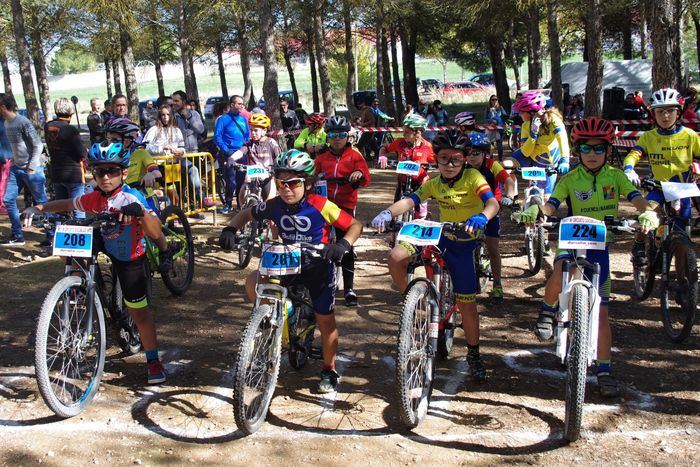 Disputada la VI Carrera Escuelas MTB organizada por la Peña Ciclista Herrada