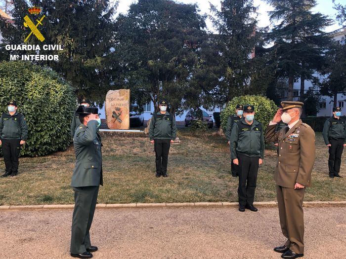 Visita del Coronel Ángel María Cantera a la Comandancia de la Guardia Civil de Cuenca con motivo de su despedida como Subdelegado de Defensa