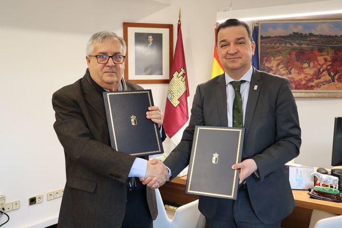 Castilla-La Mancha promoverá la realización de proyectos de innovación en materia de cereales gracias a un convenio con AETC