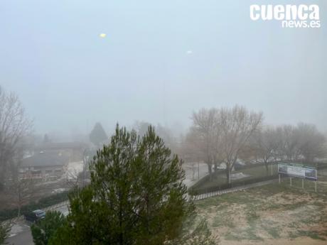 Bancos de niebla matinales y temperaturas en descenso para este martes