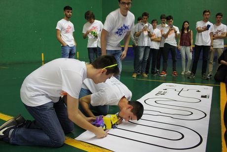 La II Competición Intercampus de Robótica de la UCLM enfrentará a medio millar de estudiantes y docentes de Secundaria