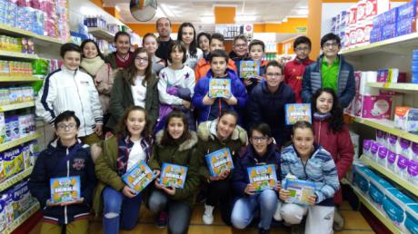 Alumnos de San Clemente recaudan 4000 euros vendiendo bocadillos y los donan a niños de Ecuador