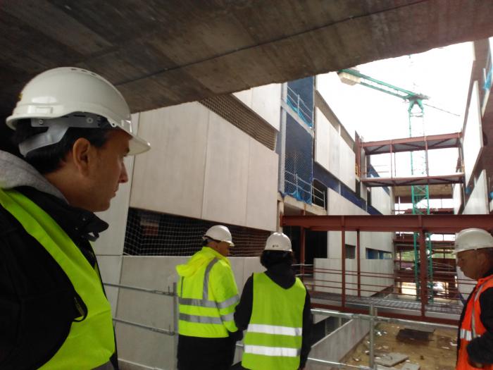 La Asociación de Empresarios de la Construcción visita varias obras de construcción para asesorar en prevención