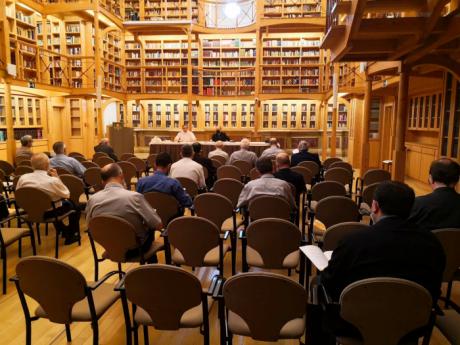 El Obispo de Cuenca se reúne con los sacerdotes de la Vicaría de la ciudad de Cuenca para presentar y promover el programa del Curso Pastoral 2021-2022