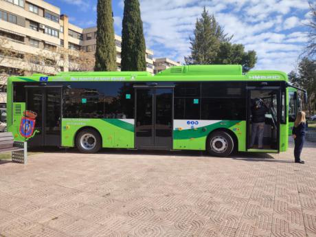 Dos nuevos autobuses de tecnología híbrida se incorporan a la flota de trasporte urbano de Ciudad Real