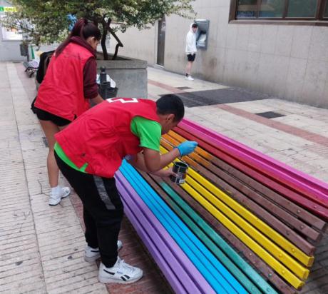 Cruz Roja Juventud da voz a las personas LGTBIQ+ en el Día del Orgullo