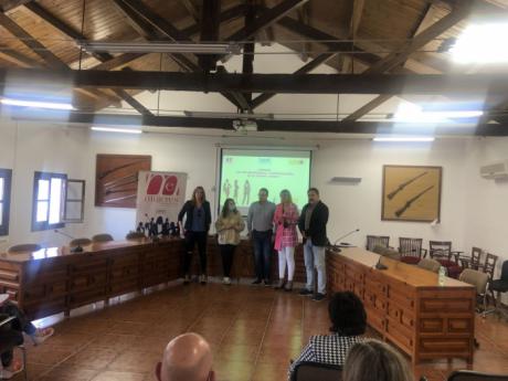 AMEP traslada información útil para la mujer rural y empresaria en su jornada de Belmonte