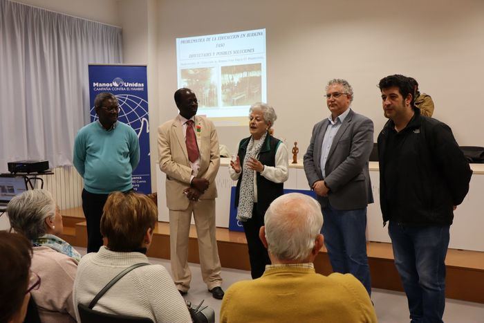Hamidou Keivin presenta el proyecto de Manos Unidas en Burkina Faso