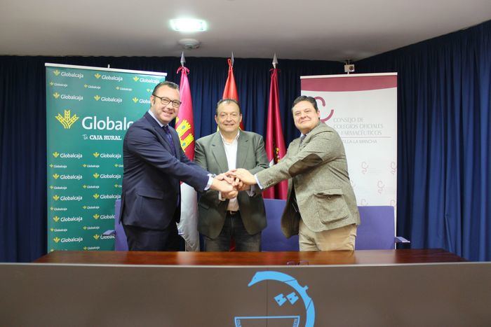 Globalcaja renueva su compromiso con los farmacéuticos de la región