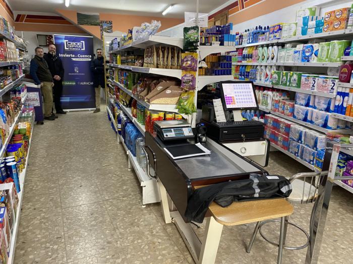 Invierte en Cuenca respalda el relevo para mantener abierto el supermercado de Tragacete