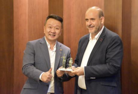 El Gobierno regional impulsa la comercialización de los vinos de Castilla-La Mancha en mercados internacionales